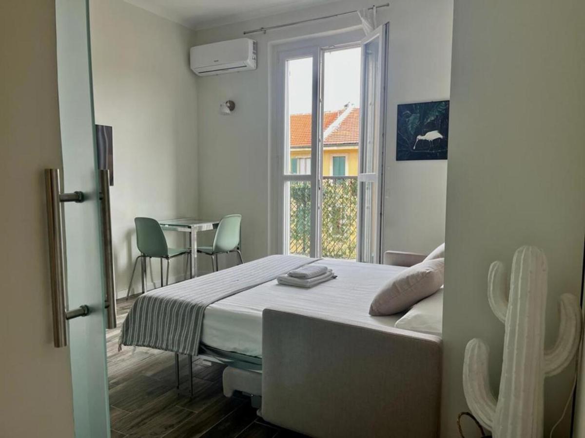 White Cactus House Apartment Milan Luaran gambar